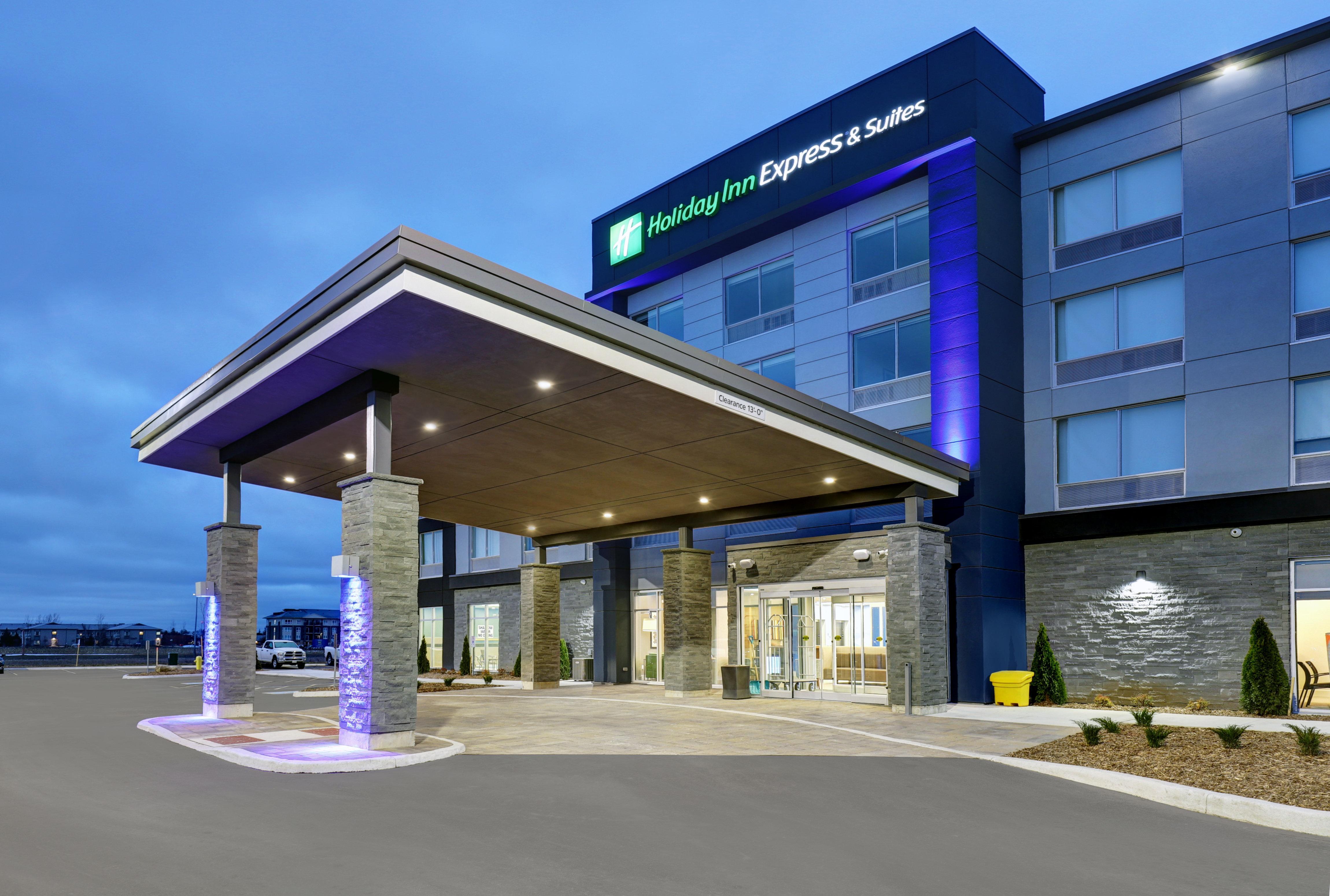 Holiday Inn Express & Suites - Port Elgin Exterior foto